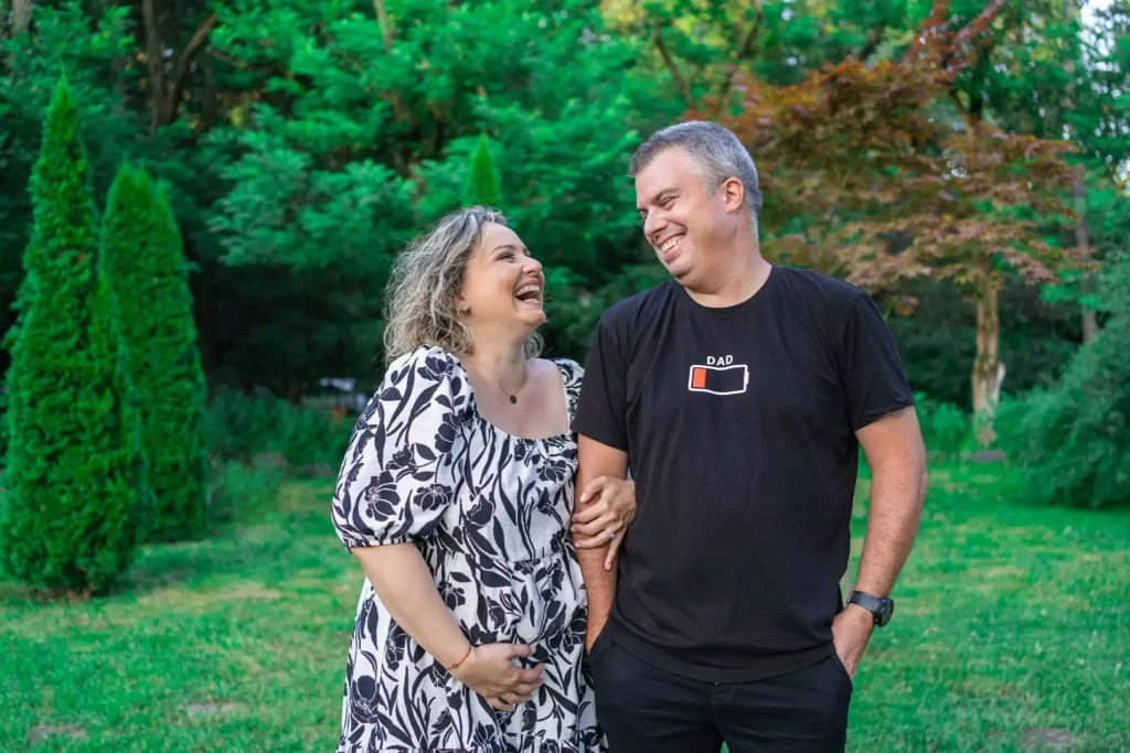 Ar trebui să incluzi soțul în ședința foto insarcinată? Sfaturi și recomandări